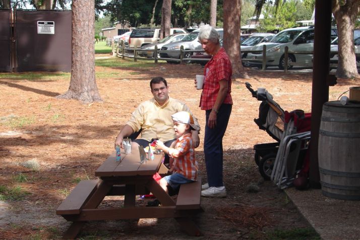 Fall Picnic 2011 - misc