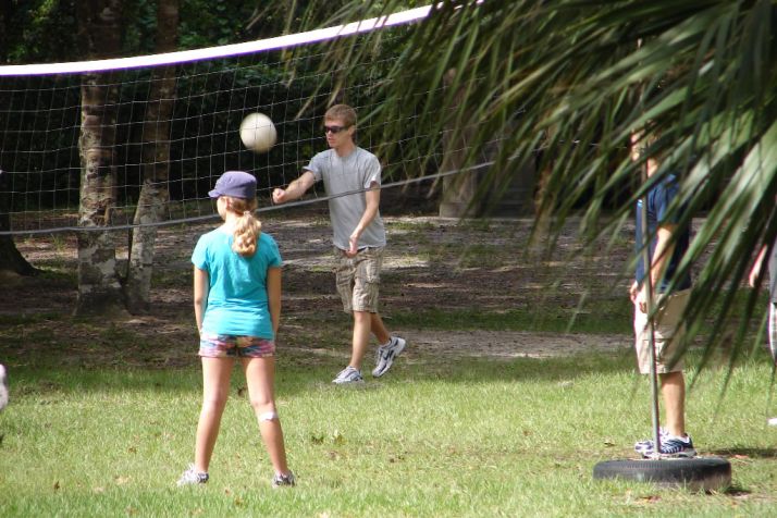 Fall Picnic 2011 - Vollyball