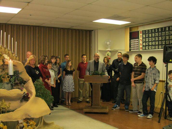 Christmas Candlelight Service & Fellowship 2011