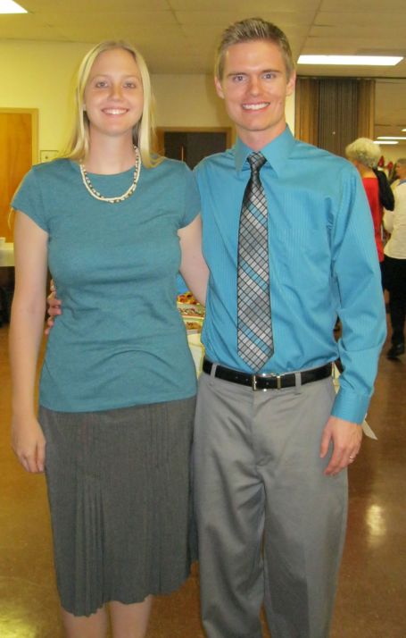 Christmas Candlelight Service & Fellowship 2011