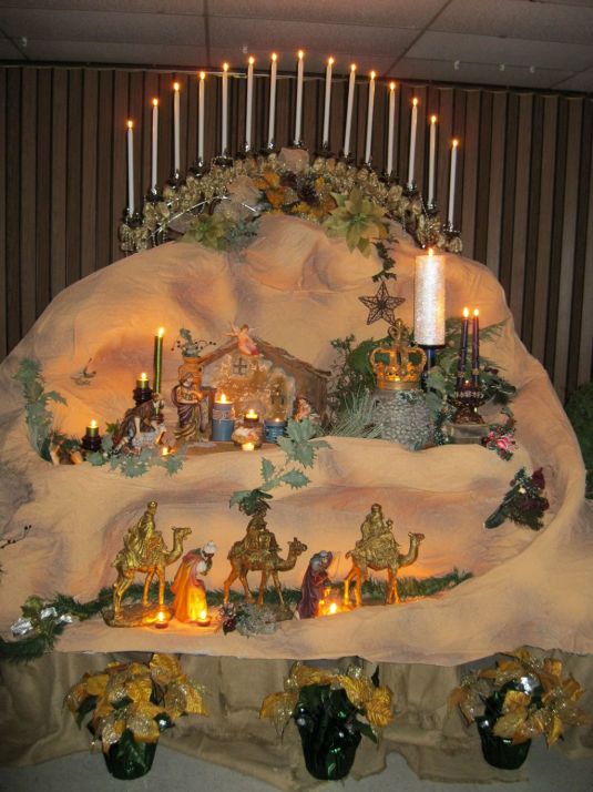 Christmas Candlelight Service & Fellowship 2011