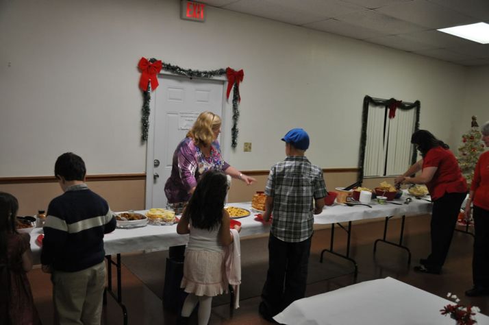 Christmas Candlelight Service & Fellowship 2012